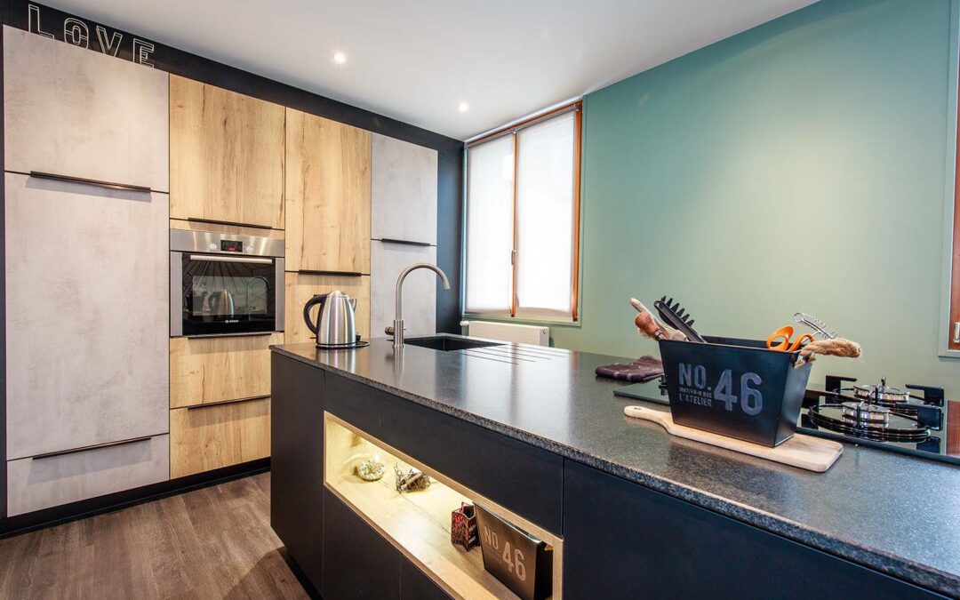 Rénovation de cuisine d’appartement à Guérande – Sur‑mesure, fabrication française, ébénisterie